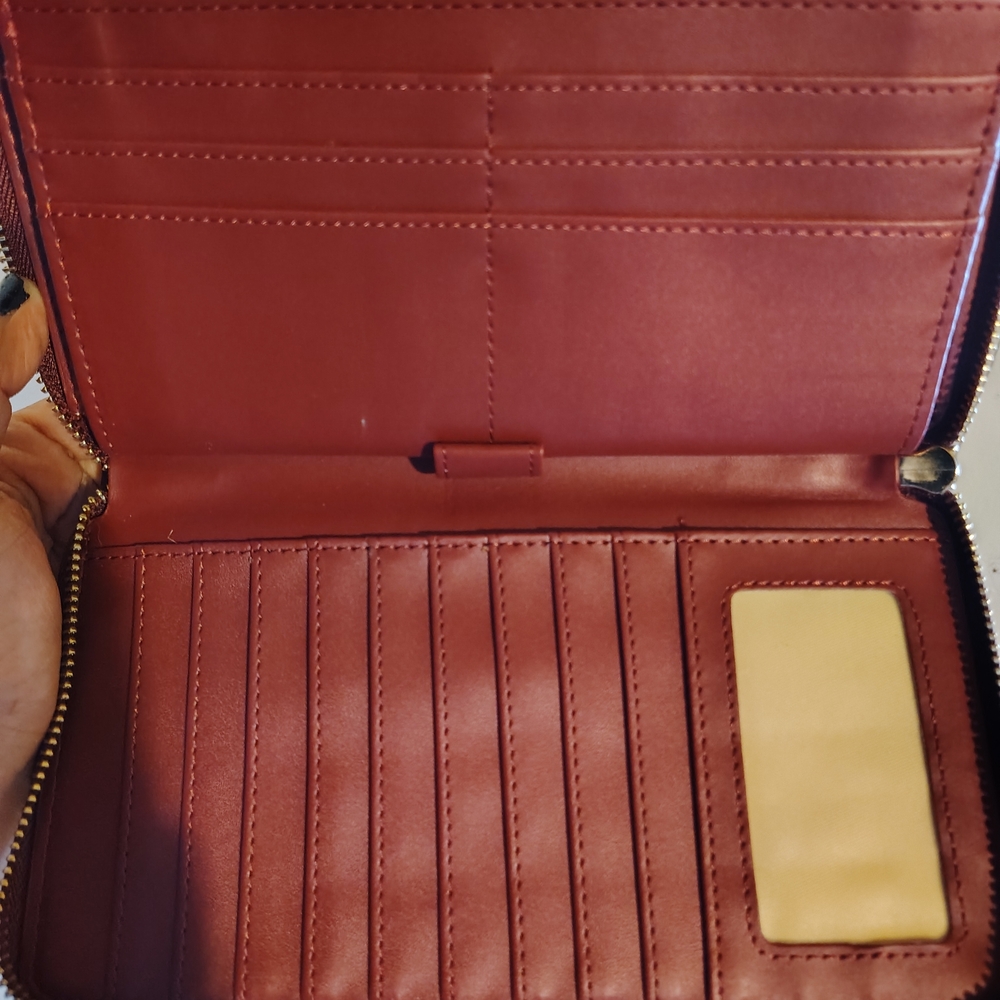 Elegant Burgundy Women's Wallet